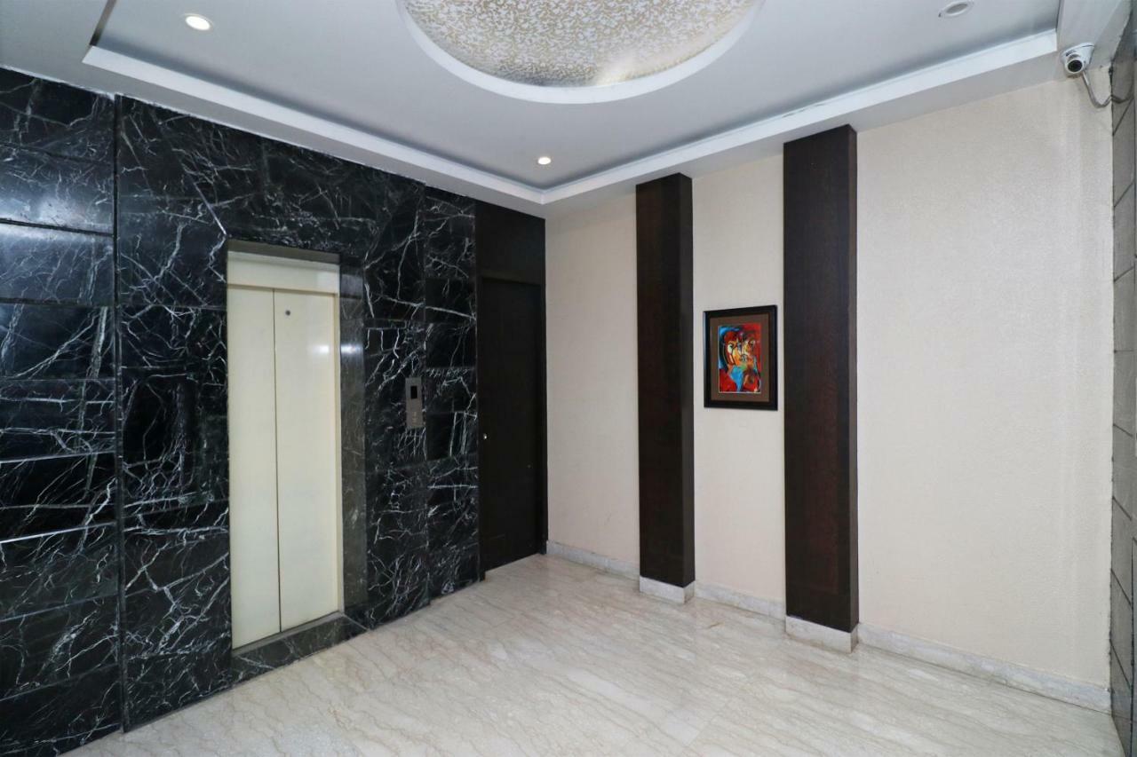 Oyo 5843 Hotel Yash Inn Mirzapur Exterior photo