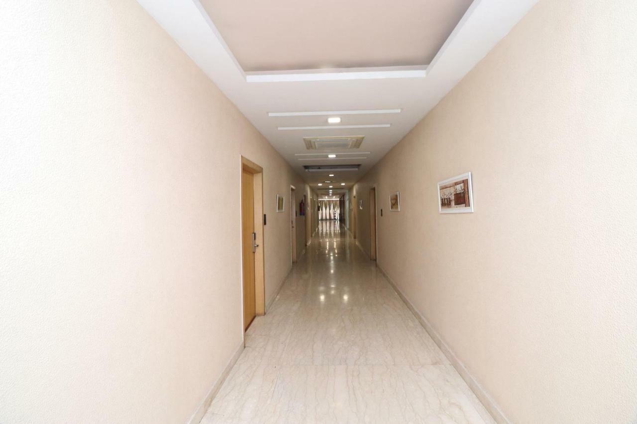 Oyo 5843 Hotel Yash Inn Mirzapur Exterior photo